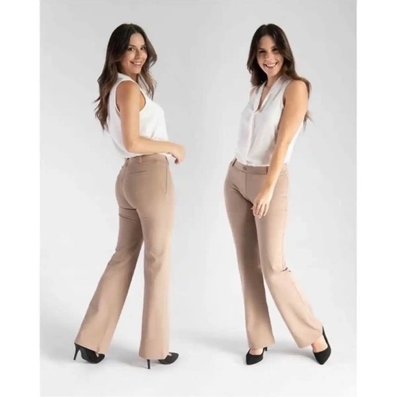 NWOT Betabrand Petite Dress Pant Bootcut Yoga pull on Pant Cream Size 2XLP - Picture 1 of 7